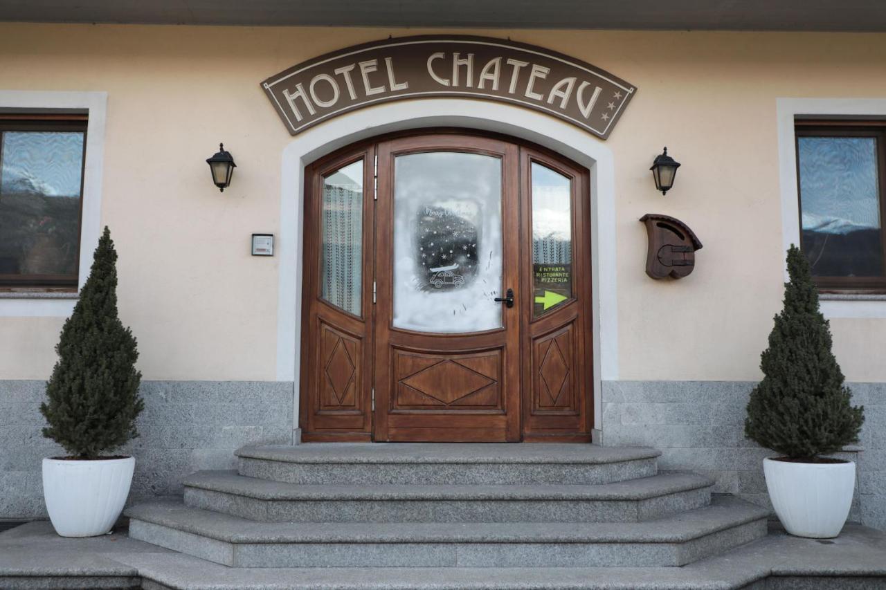 Hotel Ristorante Chateau 艾马维尔 外观 照片